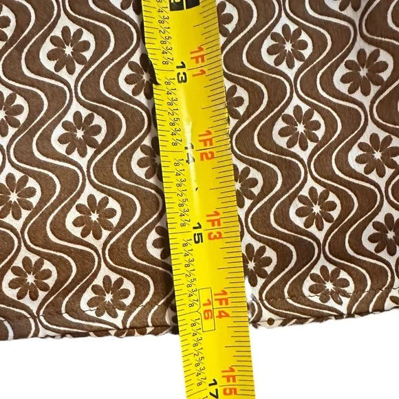 Hollister High Rise Brown Tan Lined Mini Pencil Skirt with Slit. Size Large. - Picture 5 of 8